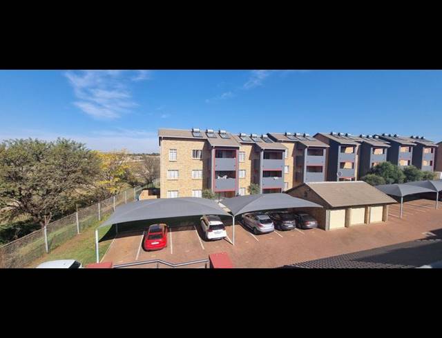 3 BEDROOM APARTMENT FOR SALE IN MONAVONI